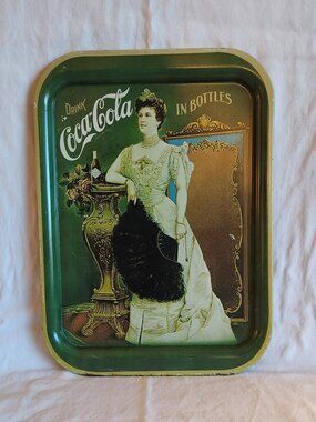*RARE* Vintage Coca-Cola Collectible Metal Tray "Drink Coca-Cola in Bottles"